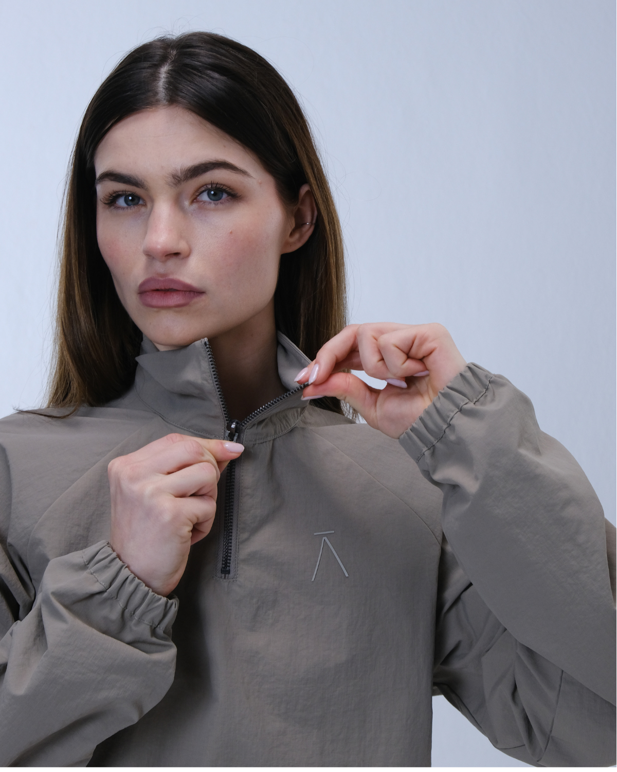 LĀMOR - Effortless Chic Windbreaker