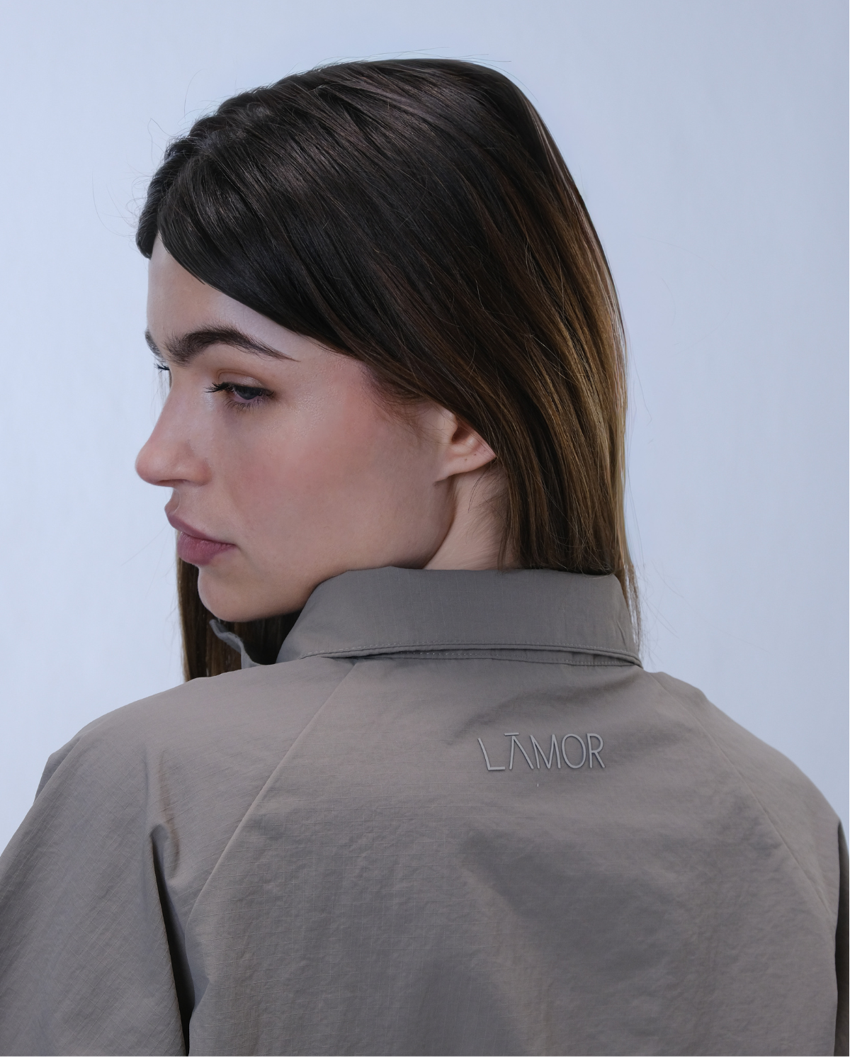 LĀMOR - Effortless Chic Windbreaker