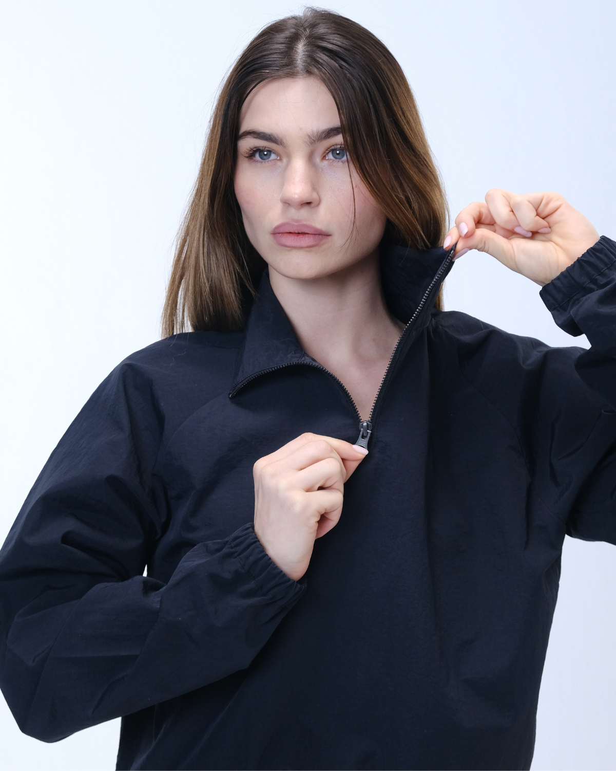 LĀMOR - Effortless Chic Windbreaker